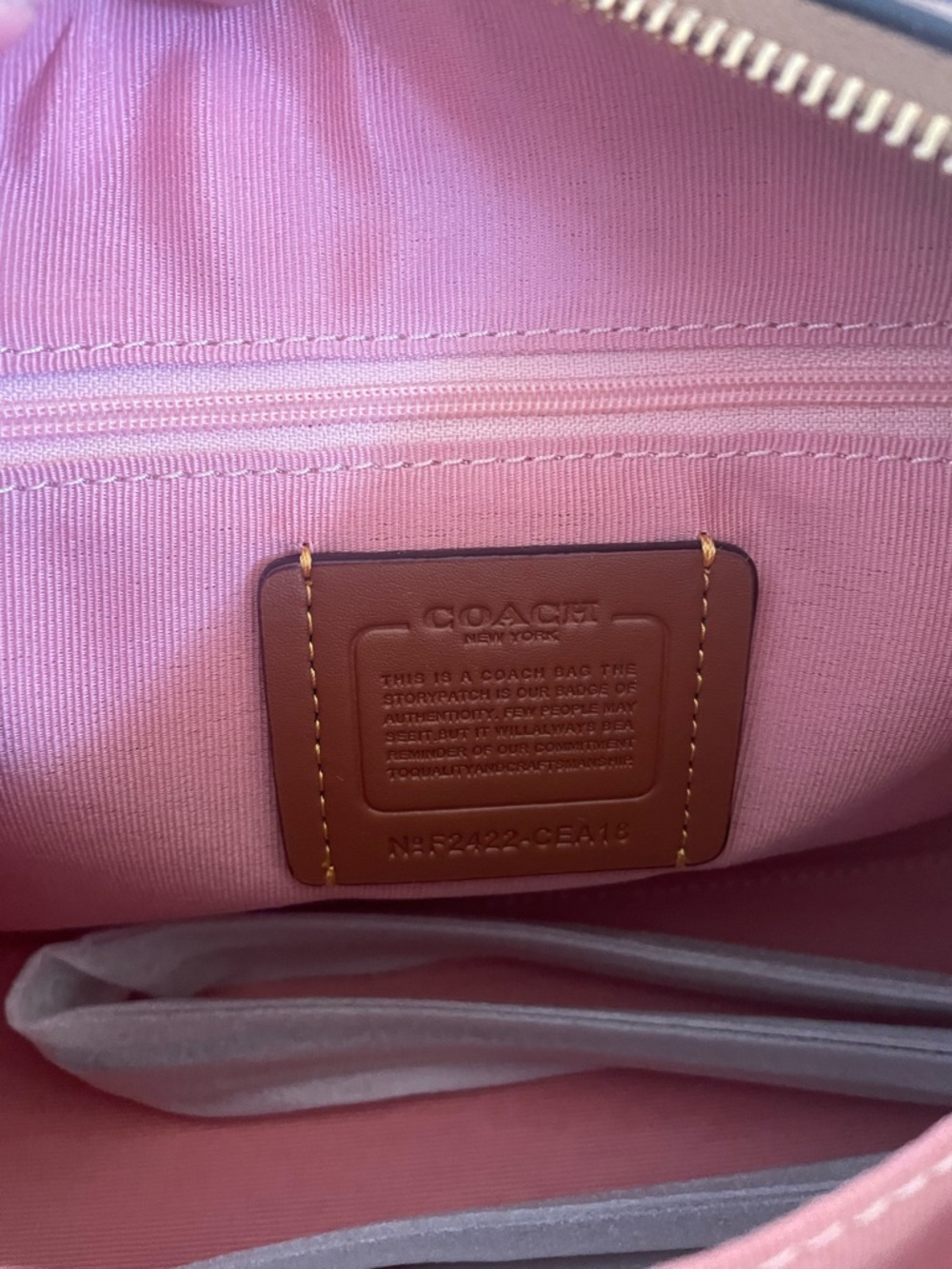 Pink Purse - Picture 7 of 9